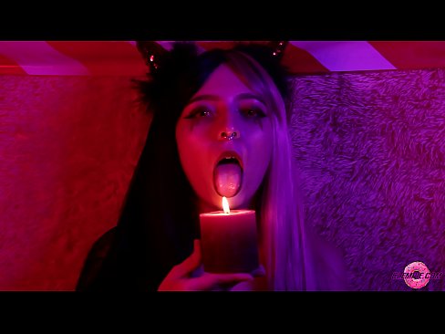 ❤️ Broche apaixonado de Sexy Succubus com preenchimento da boca ❤️ Porno em nós